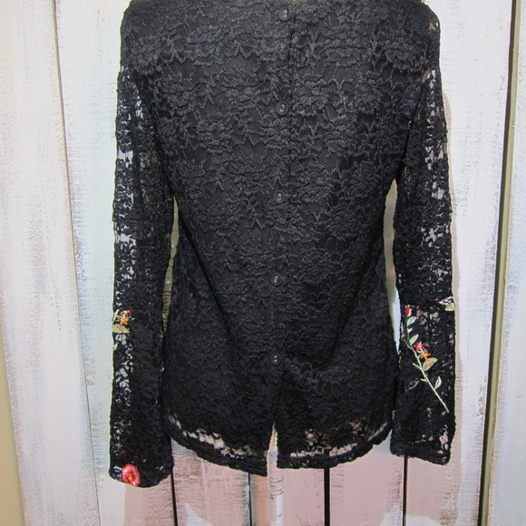 Anthropologie Solitaire Lace Embroidered Top Small - Picture 4 of 8